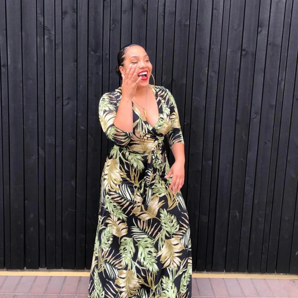 Meet your Posher, Ayana